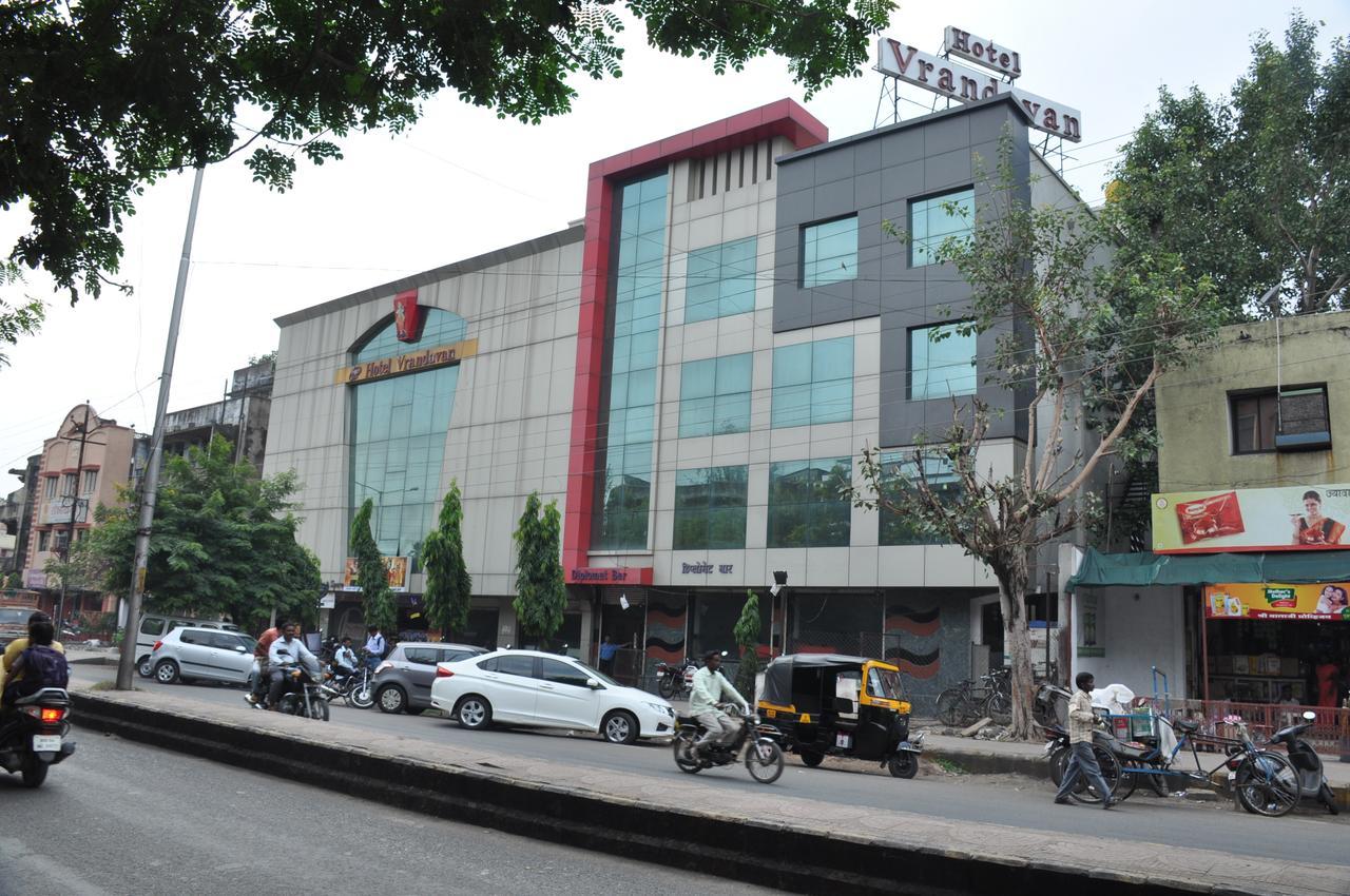 Hotel Vrandavan Nagpur Ngoại thất bức ảnh
