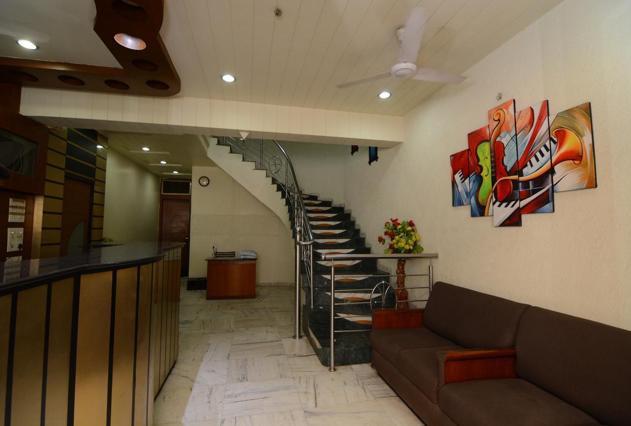 Hotel Vrandavan Nagpur Ngoại thất bức ảnh